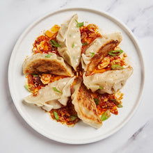 Load image into Gallery viewer, Chicken and prawn dumplings