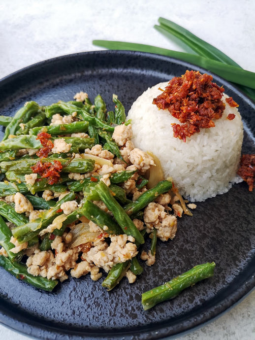 Chicken & Green Bean Stir Fry With Sticky Rice