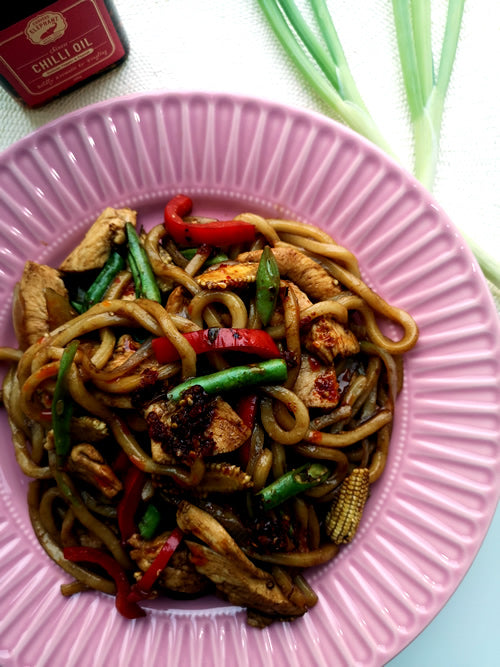 Stir Fry Chicken Udon Noodles With Chinese Chilli Oil